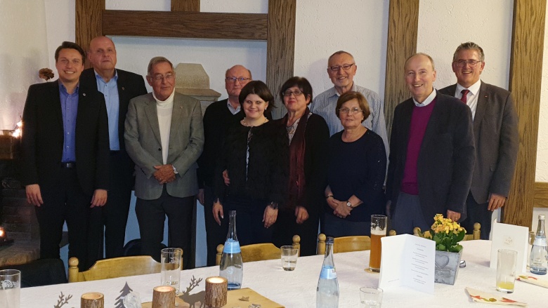 Neu gewählter Vorstand Arbeitskreis Christ und Politik Neu gewählter Vorstand Arbeitskreis Christ und Politik